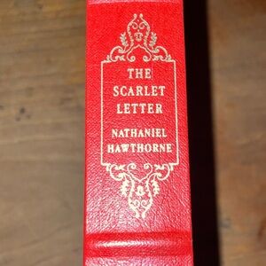 The Scarlet Letter by Nathaniel Hawthorne - Hardcover